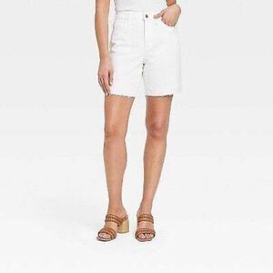 Universal Thread Women's Vintage Bermuda Jean Shorts (Size 14) White - NEW!!!